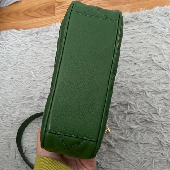 Tory Burch Quilted Green Crossbody Bag - Picture 6 of 6